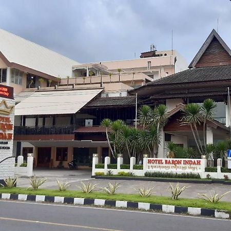 Hotel Baron Indah Surakarta  Ngoại thất bức ảnh